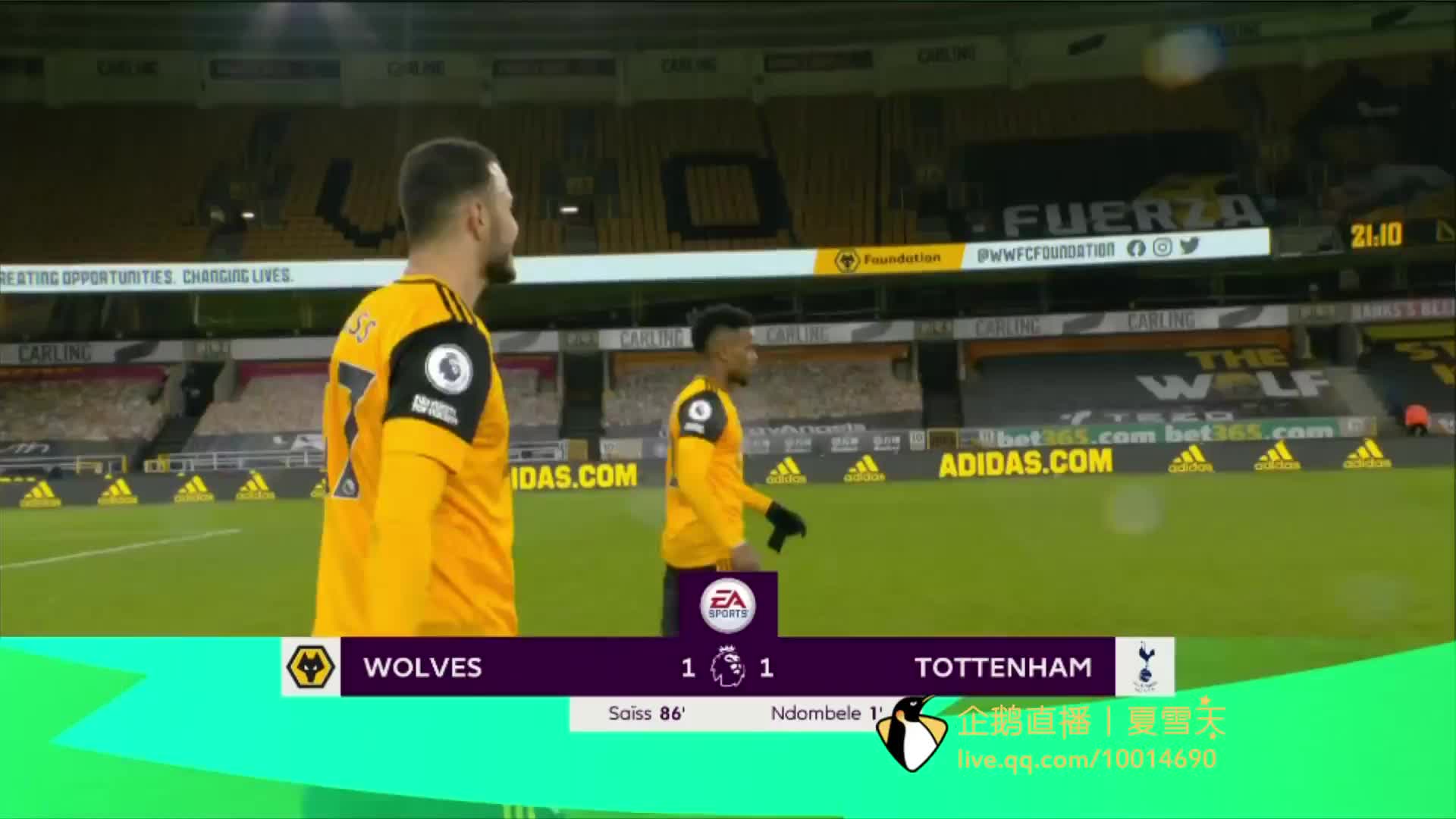 他和妻子共 他和妻子共